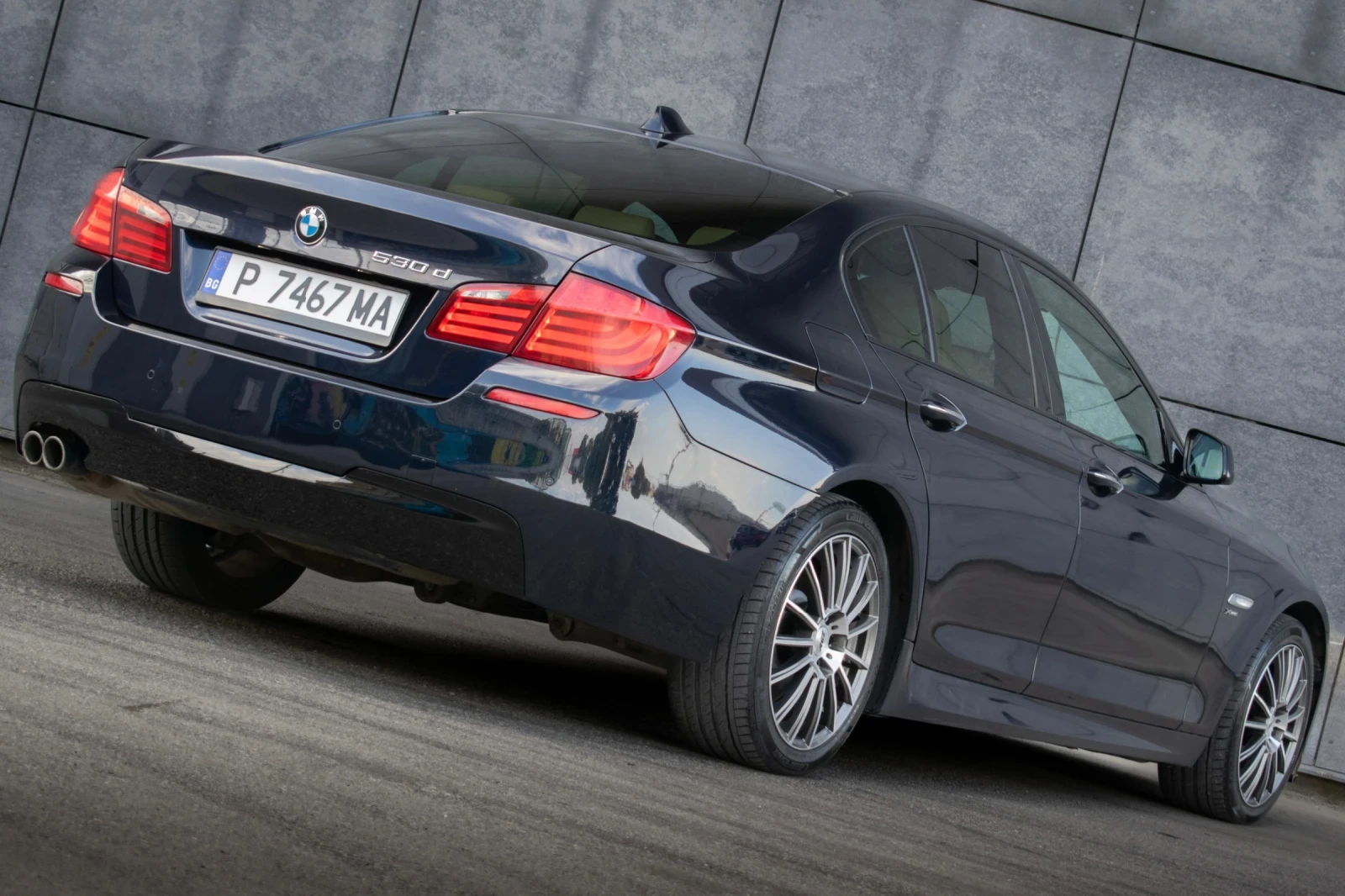BMW 530 M-Performance/НОВИ ВЕРИГИ/Shadow Line/X-Drive/Full - изображение 6