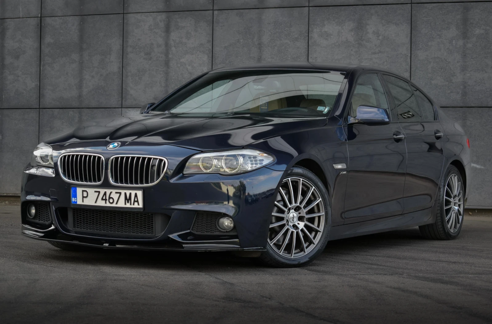 BMW 530 M-Performance/НОВИ ВЕРИГИ/Shadow Line/X-Drive/Full - изображение 4