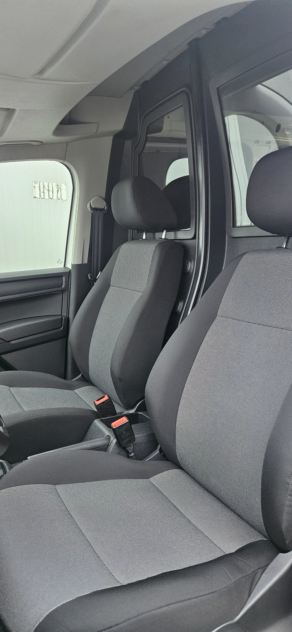 VW Caddy  - изображение 5