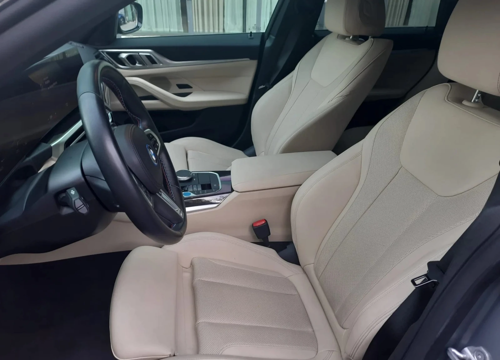 BMW i4 M50d xDrive - изображение 9