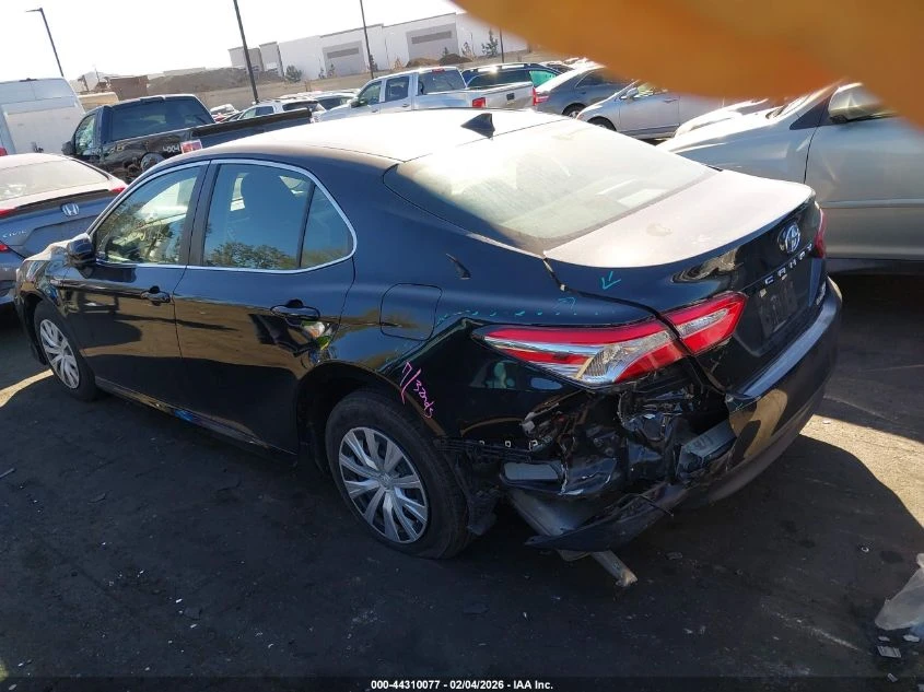 Toyota Camry 2.5l Le Hybrid | Mobile.bg � ����������� 6