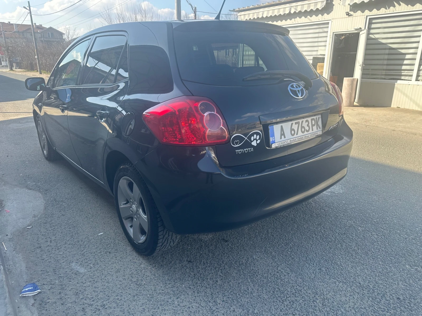 Toyota Auris, снимка 3 - Автомобили и джипове - 53850356