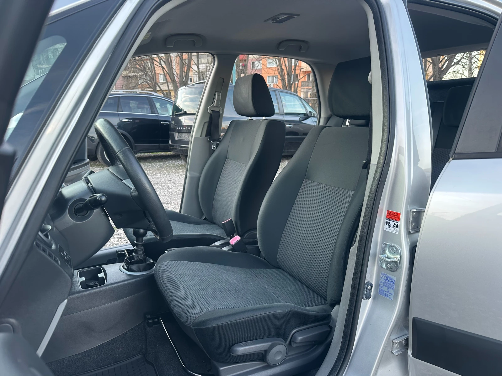 Suzuki SX4 1.9DDIS 120kc, снимка 9 - Автомобили и джипове - 54125860