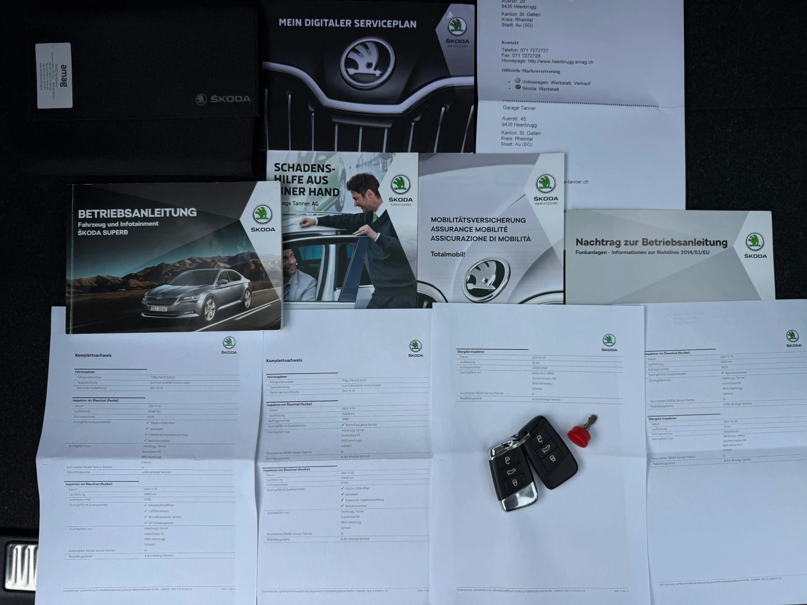 Skoda Superb 2.0TDI / DSG / 4x4, снимка 17 - Автомобили и джипове - 54559190