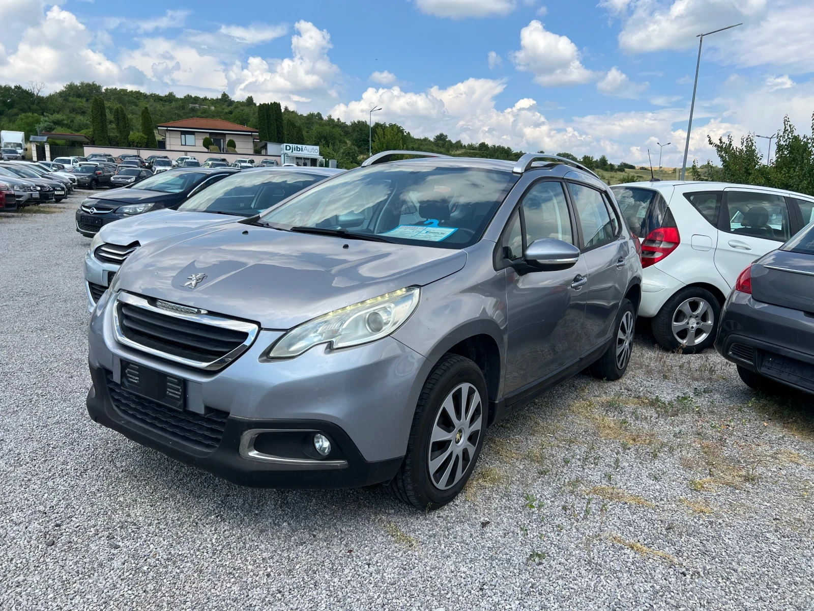 Peugeot 2008 1.2i 132km realni, снимка 3 - Автомобили и джипове - 55013985