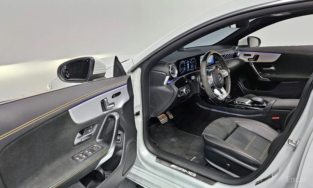 Mercedes-Benz CLA 45 AMG S* 4MATIC* CARBON* HEAD UP* ПОДГРЕВ* КАМЕРА* HUD, снимка 8 - Автомобили и джипове - 55084693