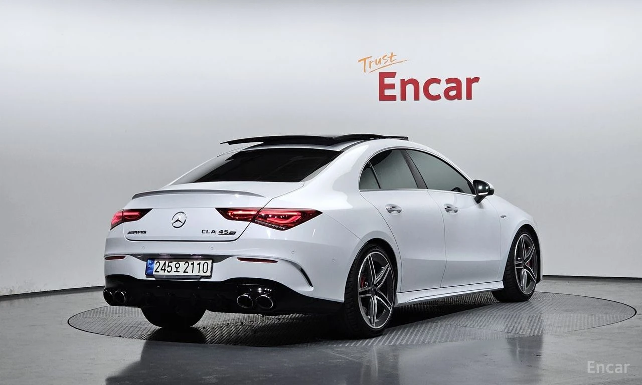 Mercedes-Benz CLA 45 AMG S* 4MATIC* CARBON* HEAD UP* ПОДГРЕВ* КАМЕРА* HUD, снимка 3 - Автомобили и джипове - 55084693