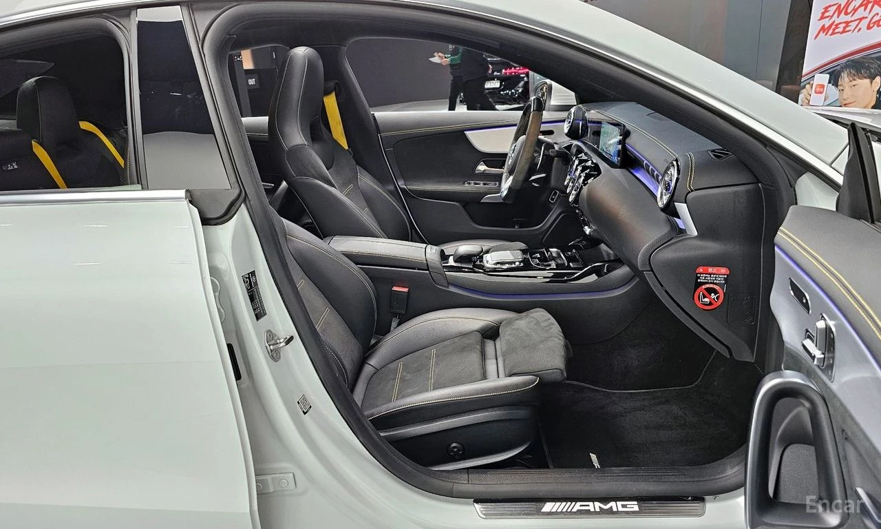 Mercedes-Benz CLA 45 AMG S* 4MATIC* CARBON* HEAD UP* ПОДГРЕВ* КАМЕРА* HUD, снимка 9 - Автомобили и джипове - 55084693