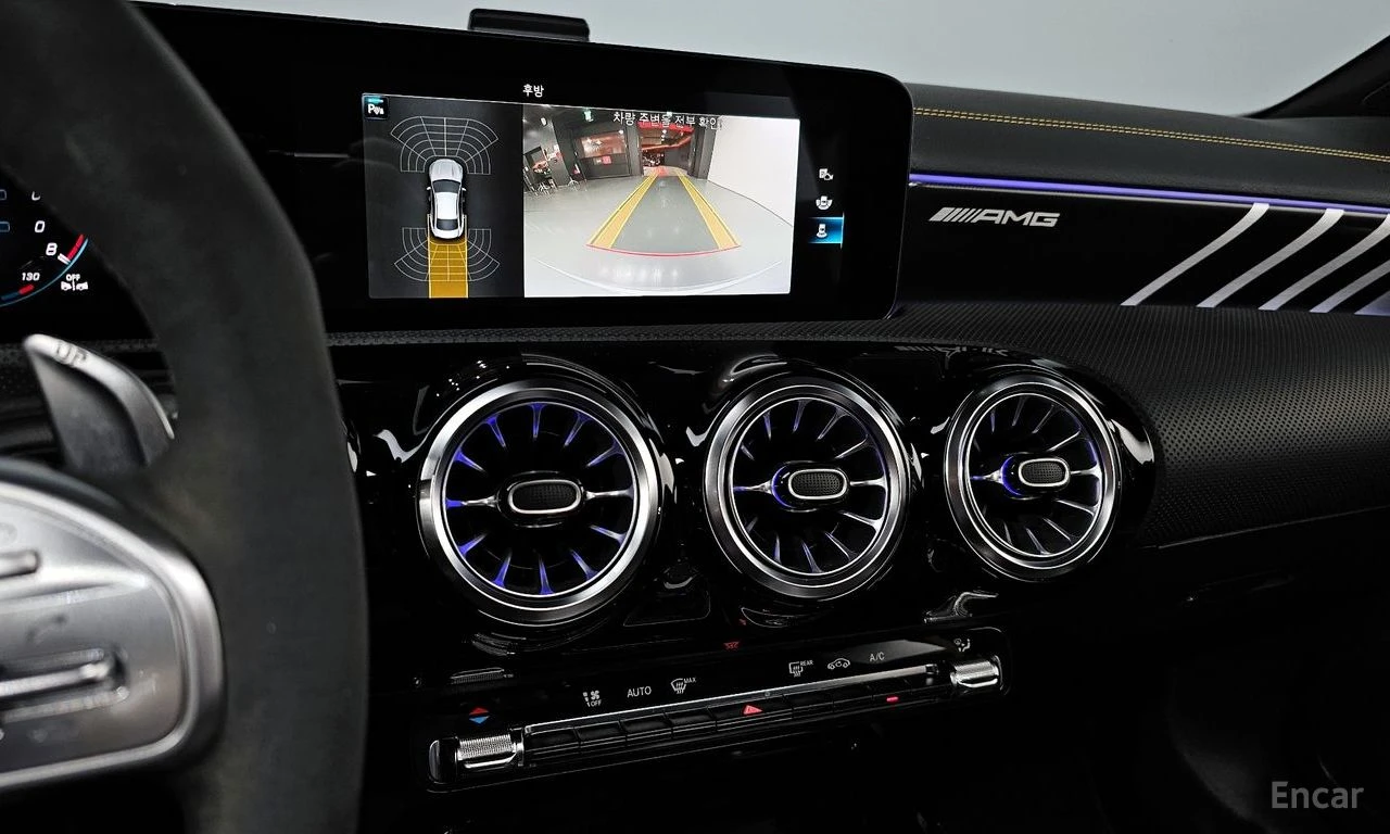 Mercedes-Benz CLA 45 AMG S* 4MATIC* CARBON* HEAD UP* ПОДГРЕВ* КАМЕРА* HUD, снимка 14 - Автомобили и джипове - 55084693