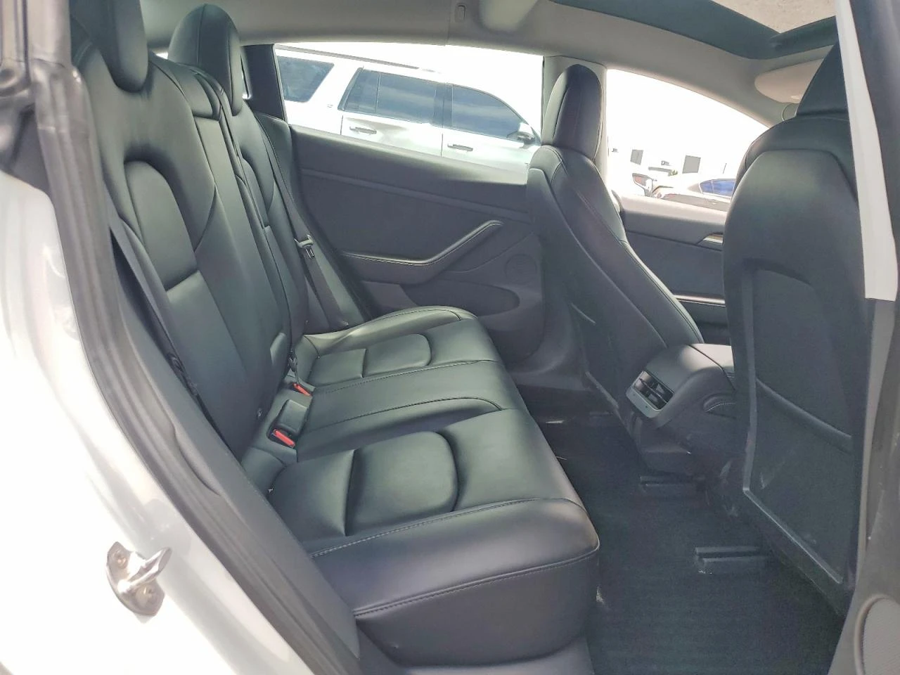 Tesla Model 3 PLUS RWD| FSD3| ТЕРМОПОМПА| , снимка 10 - Автомобили и джипове - 55144004