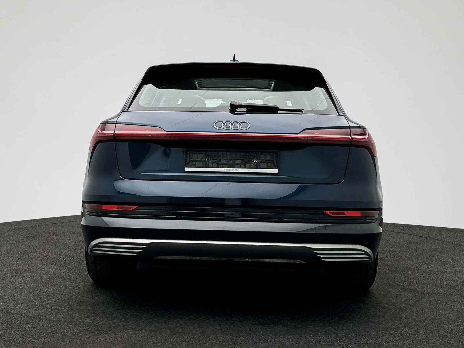 Audi E-Tron  55 Advanced - Quattro , снимка 7 - Автомобили и джипове - 55152946