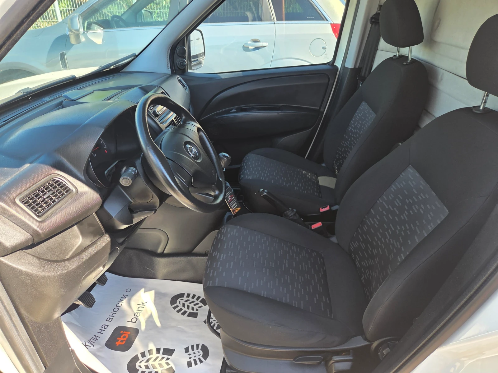 Opel Combo 1.6TDi/EURO 6B/АС/ИТАЛИЯ!!!, снимка 7 - Автомобили и джипове - 55266652