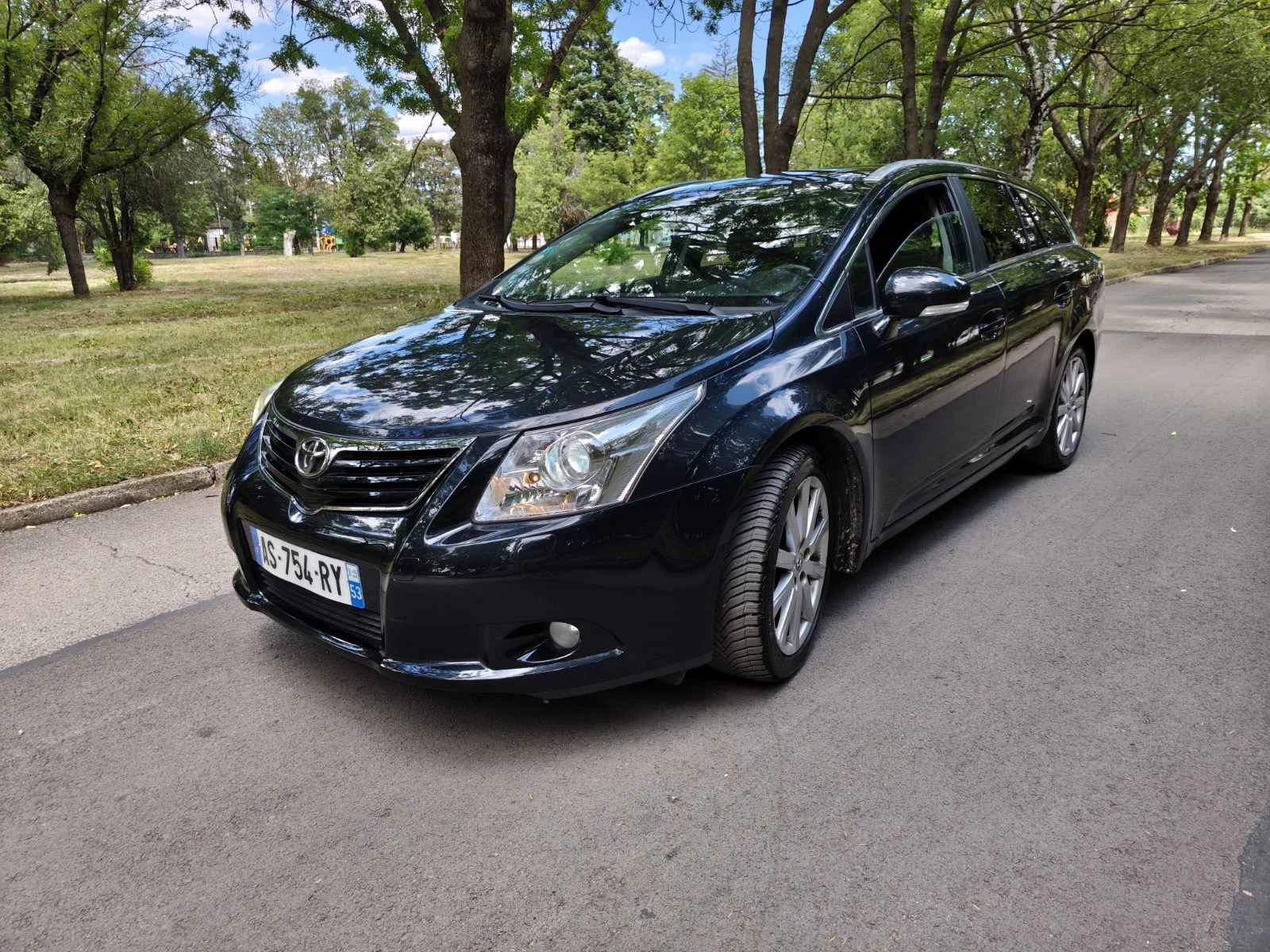 Toyota Avensis Нов внос от Франция / 2.2 D4D 150к.с. / EURO 5