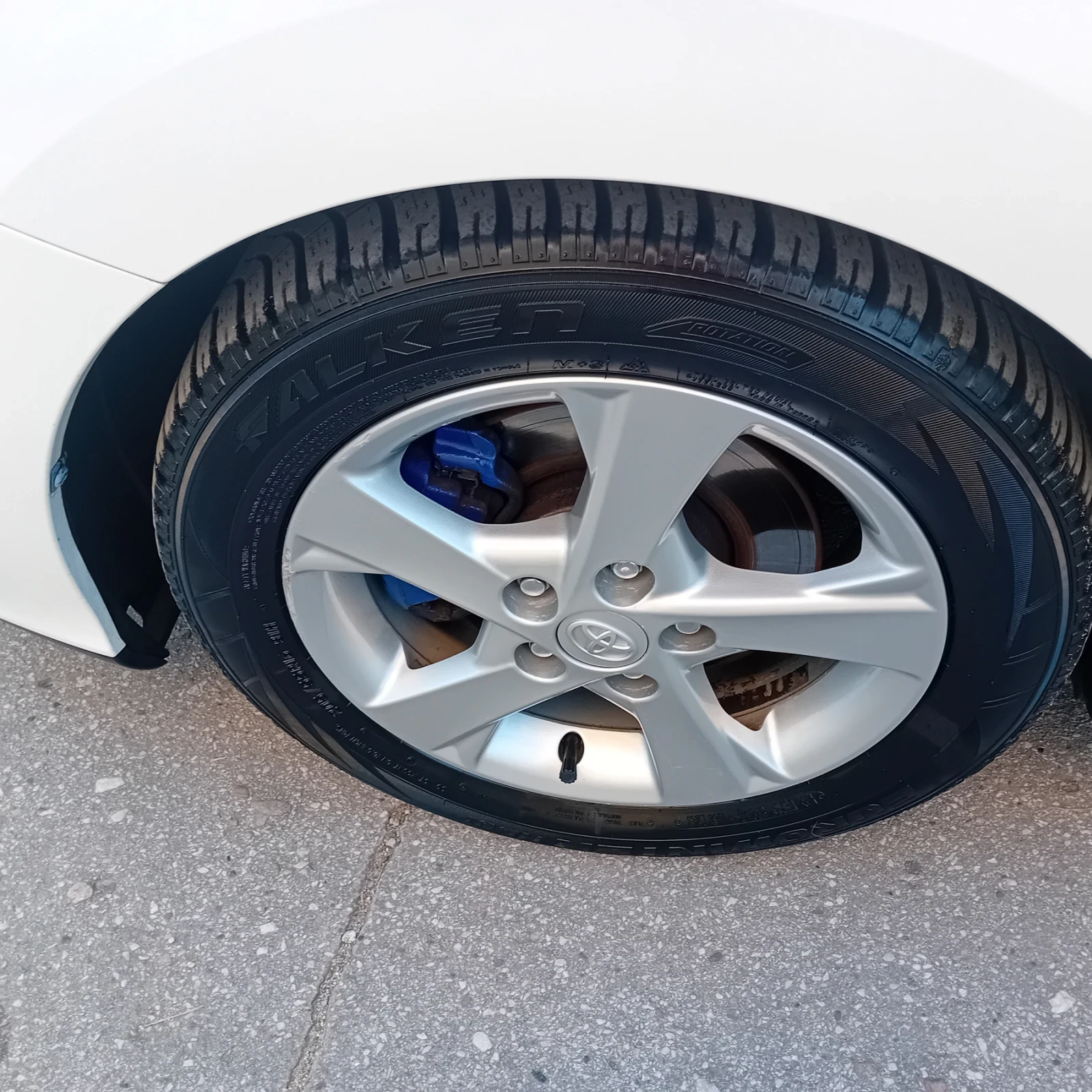 Toyota Auris 2.0 126к.Face, снимка 6 - Автомобили и джипове - 55630396