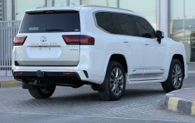 Toyota Land cruiser LC300 VX-R, снимка 5