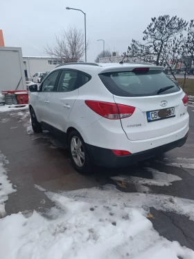 Hyundai IX35 ГАЗ-БЕНЗИН, снимка 3