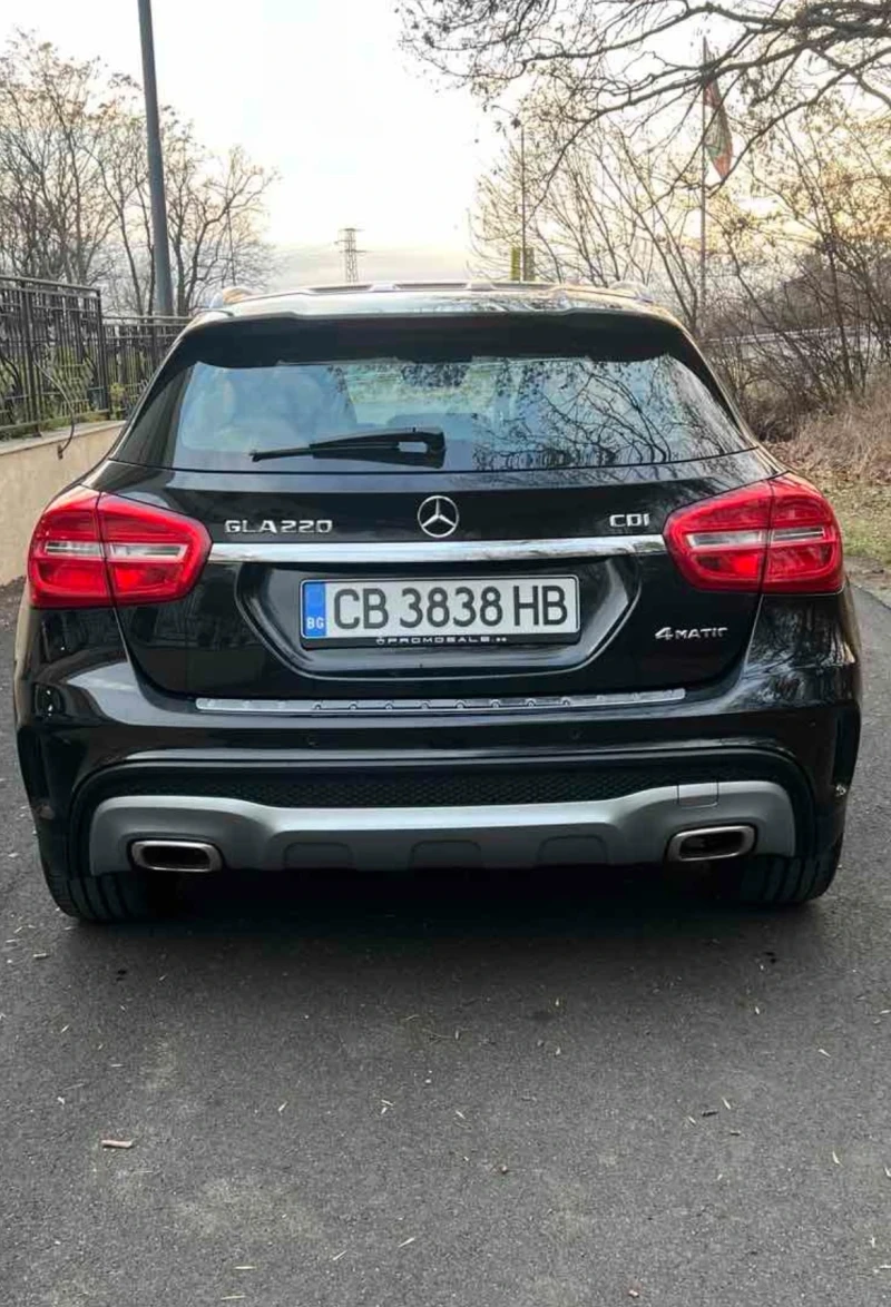 Mercedes-Benz GLA 220 AMG 4 MATIC, снимка 4 - Автомобили и джипове - 48346926