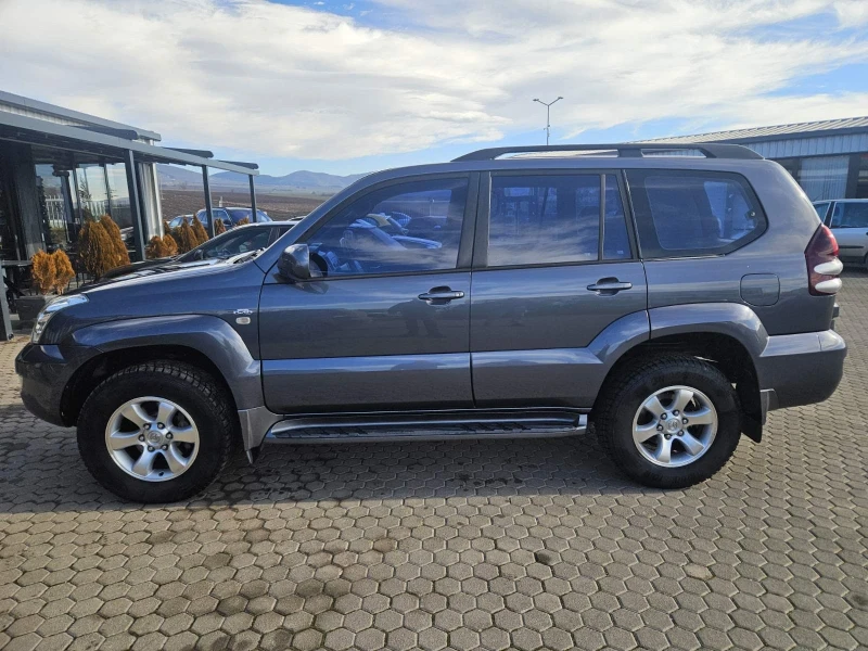 Toyota Land cruiser 3.0D-4D-163к.с-НАПЪЛНО ОБСЛУЖЕН, снимка 4 - Автомобили и джипове - 48863552