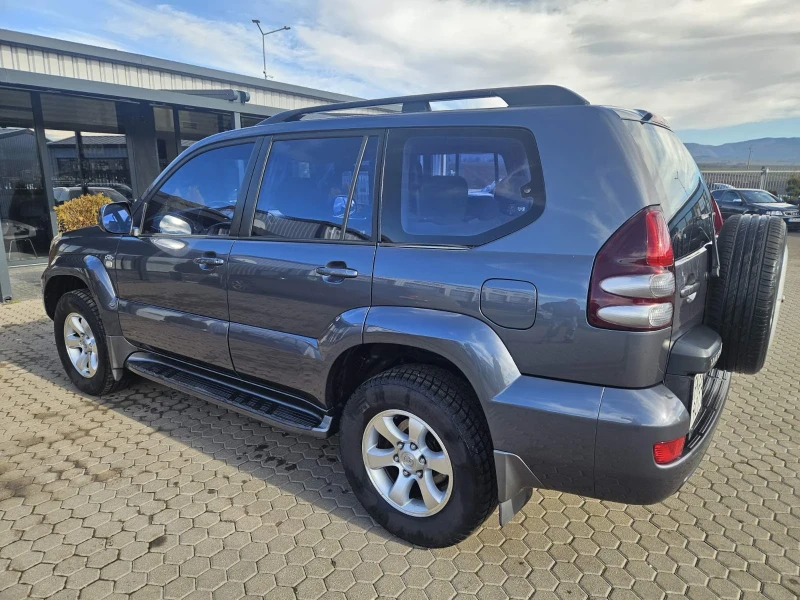 Toyota Land cruiser 3.0D-4D-163к.с-НАПЪЛНО ОБСЛУЖЕН, снимка 7 - Автомобили и джипове - 48863552