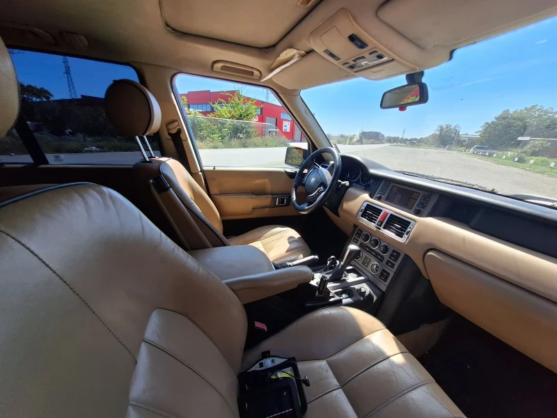 Land Rover Range rover, снимка 11 - Автомобили и джипове - 52341891