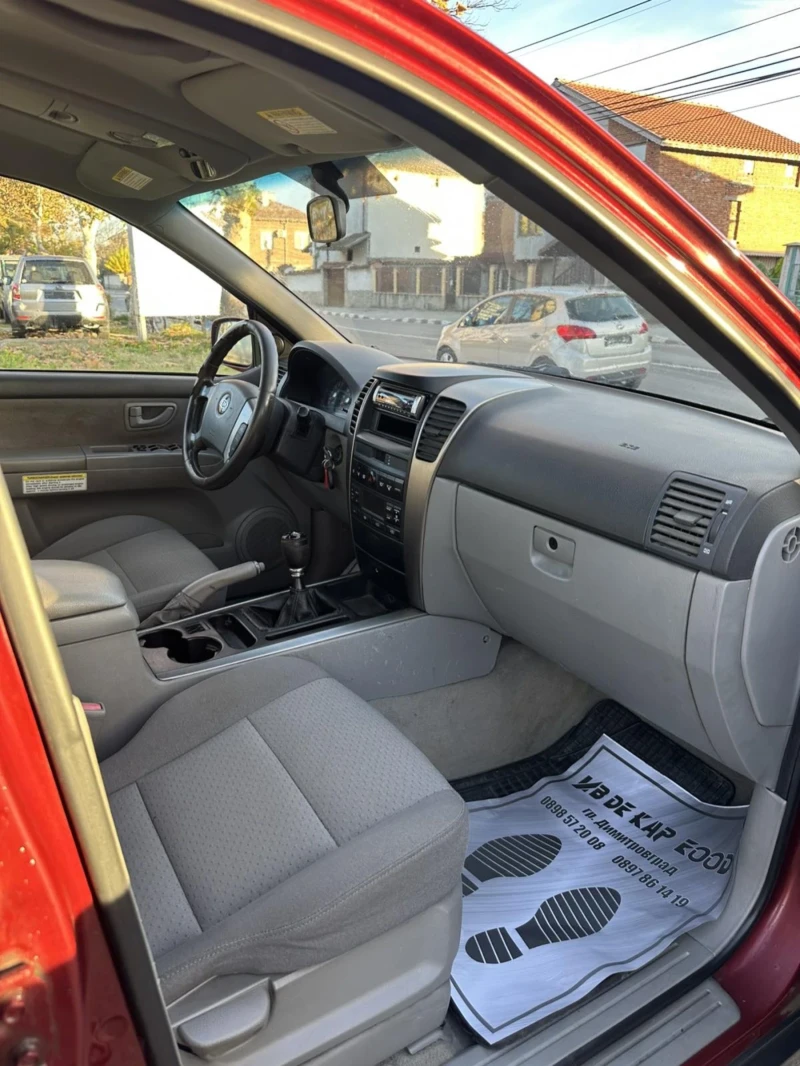 Kia Sorento, снимка 11 - Автомобили и джипове - 52473551