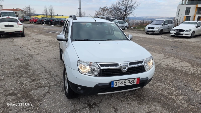 Dacia Duster 1.5dci, снимка 8 - Автомобили и джипове - 52618097