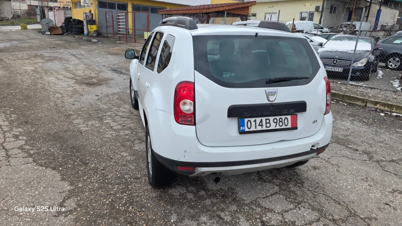 Dacia Duster 1.5dci, снимка 16 - Автомобили и джипове - 52618097