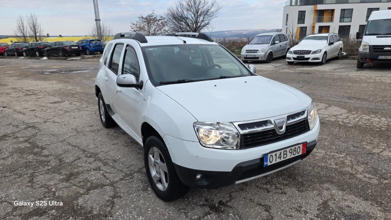 Dacia Duster 1.5dci, снимка 11 - Автомобили и джипове - 52618097