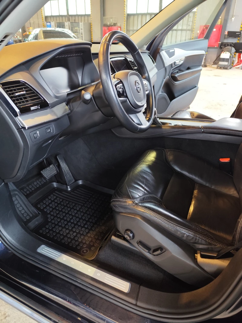 Volvo Xc90, снимка 4 - Автомобили и джипове - 53012886