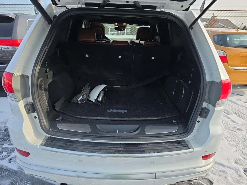 Jeep Grand cherokee SUMMIT / АВТОМАТИЧНО ПАРКИРАНЕ / ОБДУХ / FULL, снимка 14 - Автомобили и джипове - 53035495
