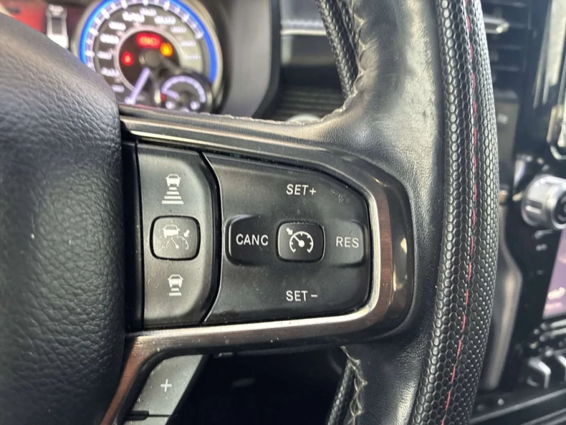 Dodge RAM 1500 * Limited * CARFAX * БЕЗ ПЪРВОНАЧАЛНА ВНОСКА, снимка 15 - Автомобили и джипове - 53087314