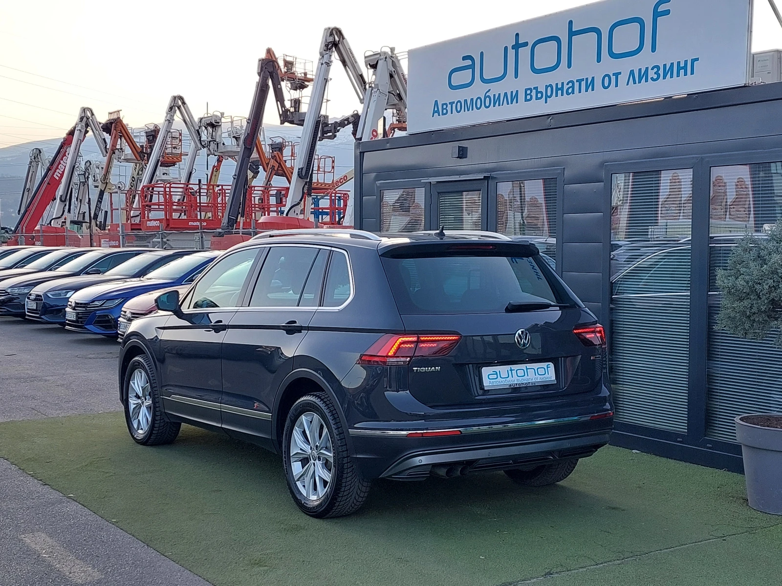 VW Tiguan 4MOTION/2.0TDI/190 k.c./7AT/N1 - изображение 3