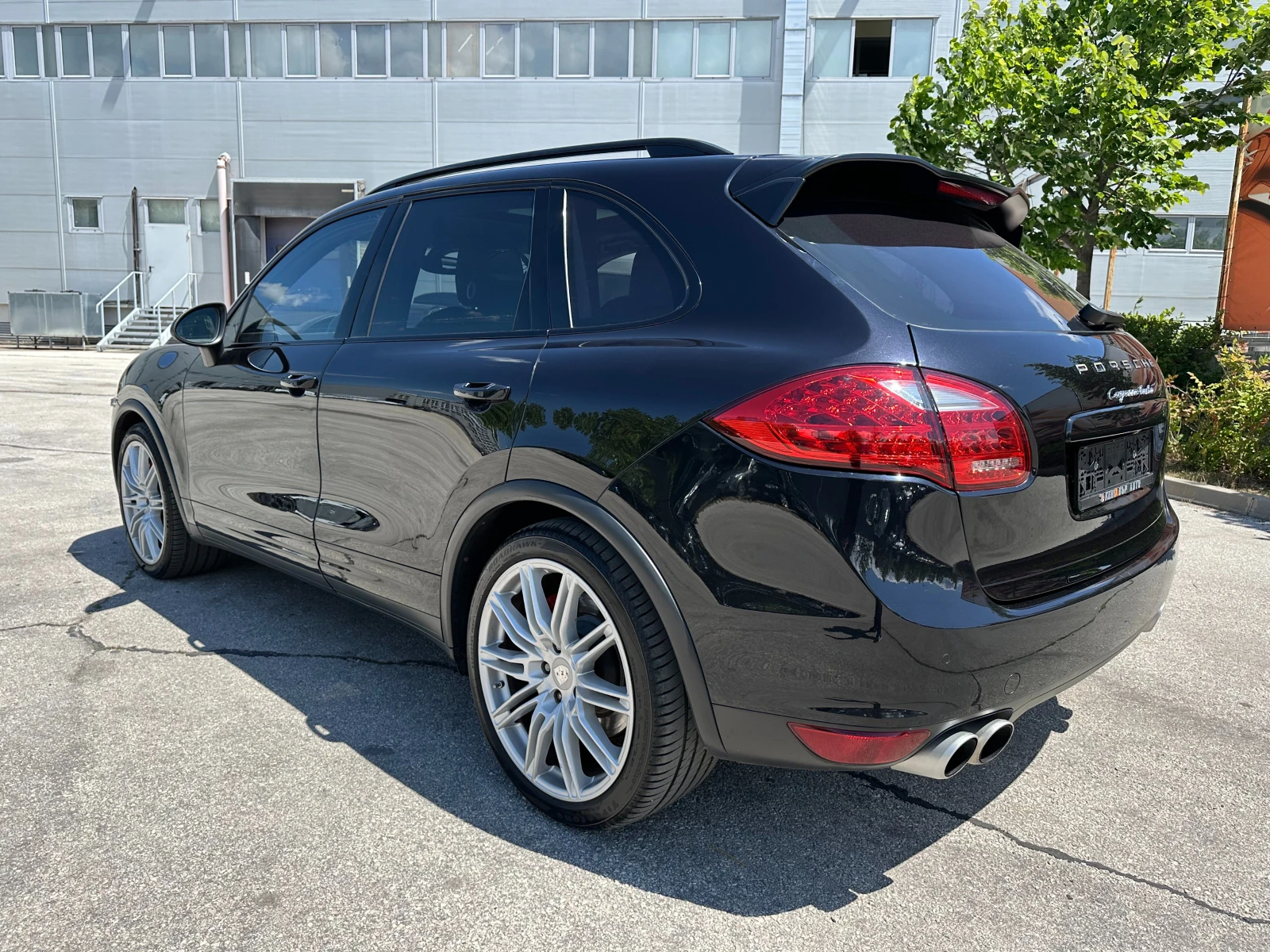 Porsche Cayenne Turbo 500 кс. Всички екстри! - изображение 3