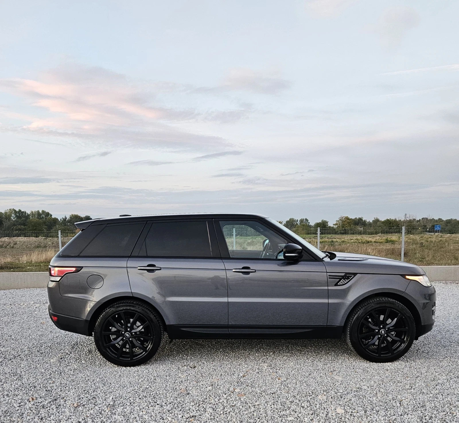Land Rover Range Rover Sport  - изображение 7