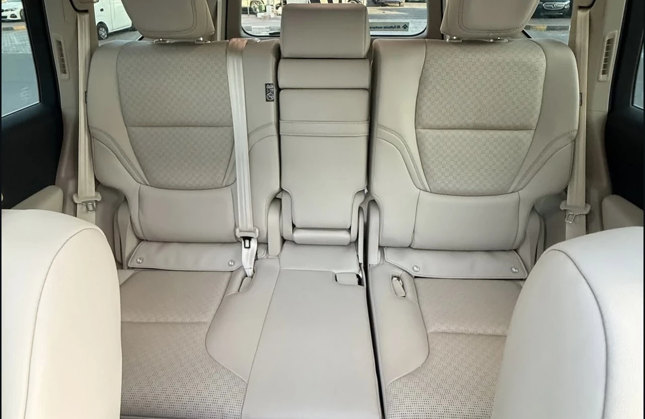 Toyota Land cruiser LC300 VX-R, снимка 11 - Автомобили и джипове - 54259229