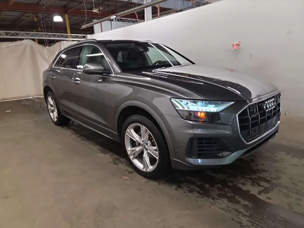 Audi Q8 TECHNIK  CARFAX, снимка 2 - Автомобили и джипове - 55434550