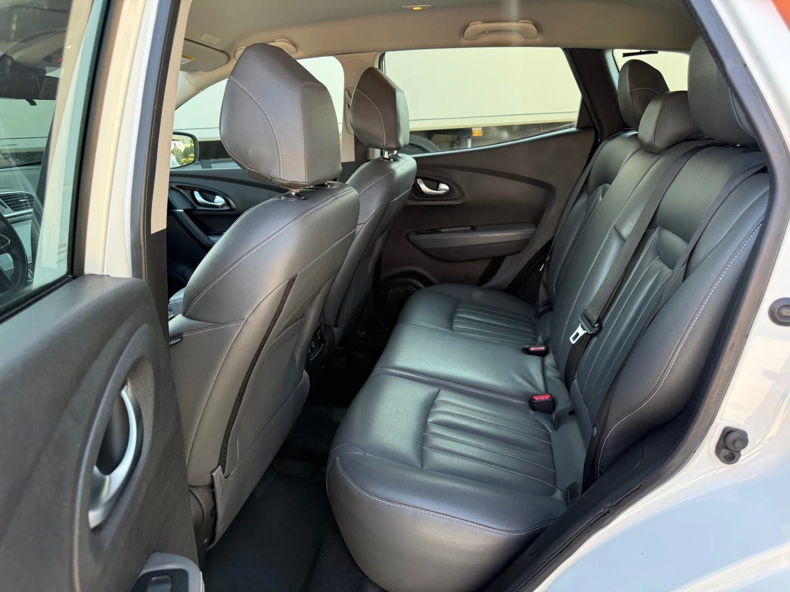 Renault Kadjar 1.5dCI Автоматик , снимка 15 - Автомобили и джипове - 55493293
