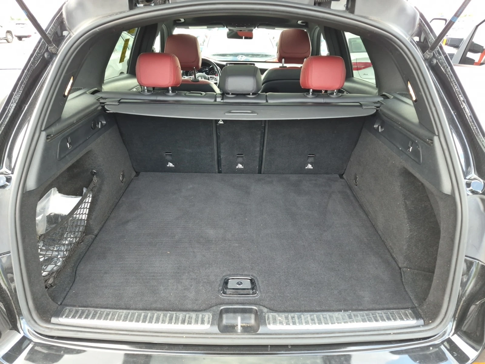 Mercedes-Benz GLC 300 * АВТОКРЕДИТ БЕЗ ПЪРВОНАЧАЛНА ВНОСКА* , снимка 10 - Автомобили и джипове - 55851181