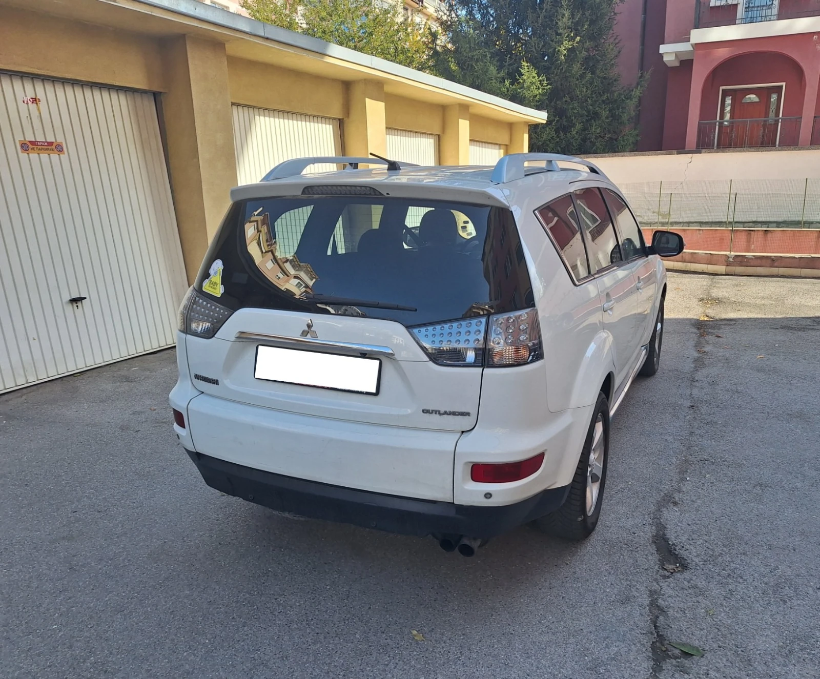 Mitsubishi Outlander DI-D, снимка 5 - Автомобили и джипове - 56596032