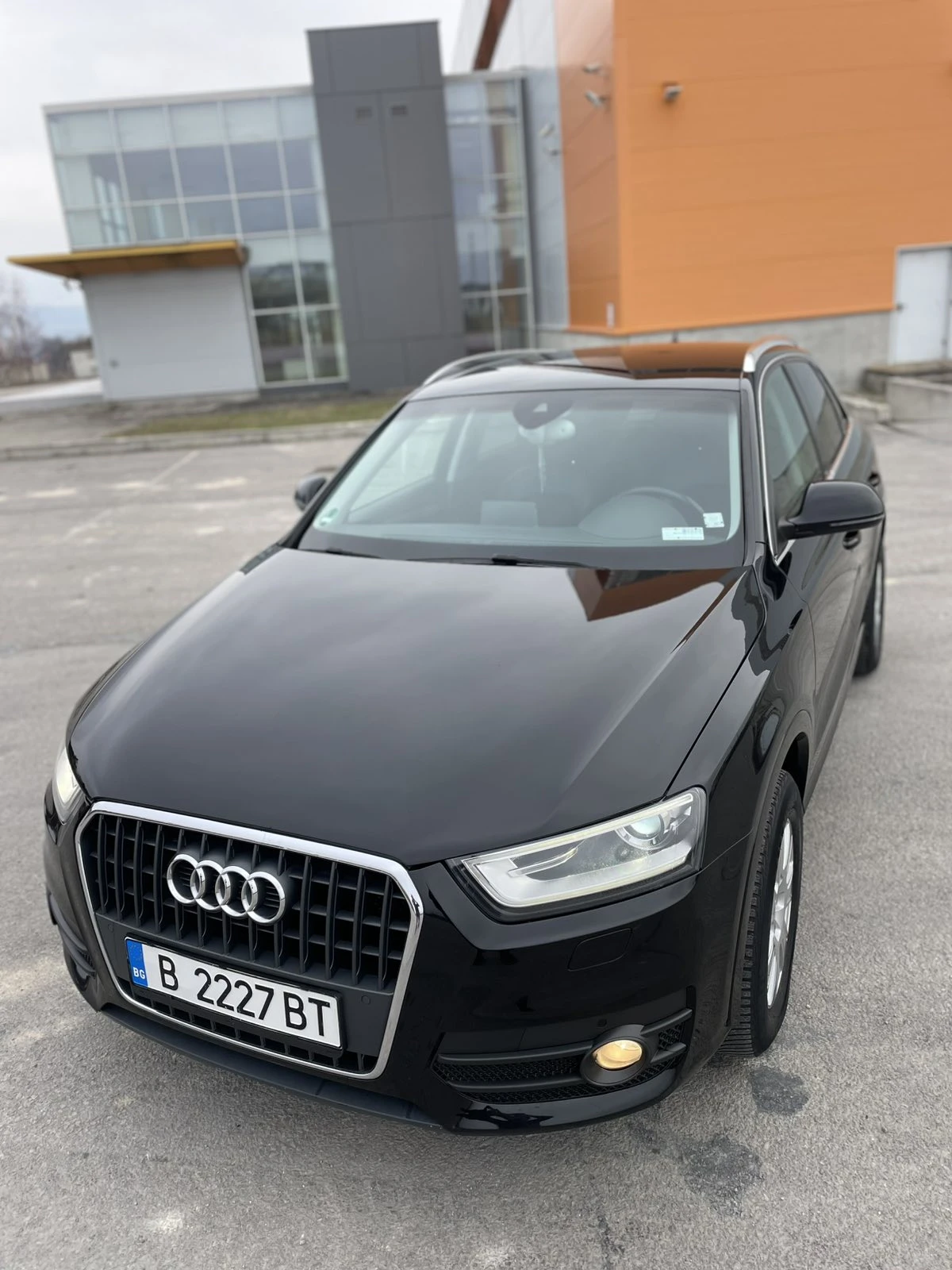Audi Q3, снимка 3 - Автомобили и джипове - 56728221