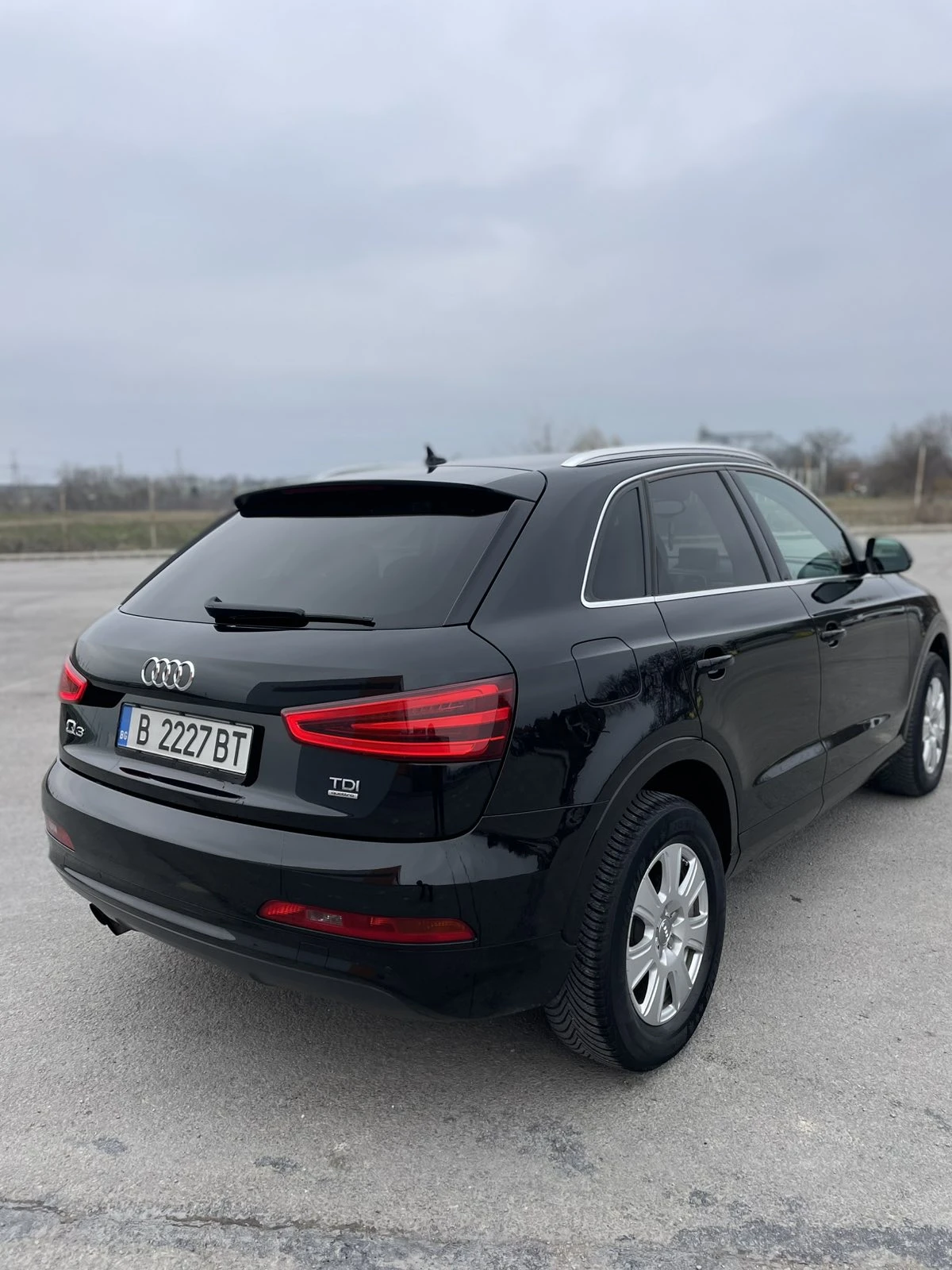 Audi Q3, снимка 6 - Автомобили и джипове - 56728221