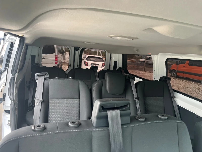 Ford Transit Custom 9 МЕСТА ФУЛ ЕКСТРИ ЗА ЦЕНИТЕЛИ 6 СК ЕВРО 6, снимка 14 - Бусове и автобуси - 51204323
