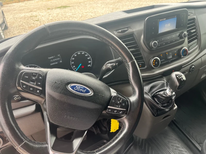 Ford Transit Custom 9 МЕСТА ФУЛ ЕКСТРИ ЗА ЦЕНИТЕЛИ 6 СК ЕВРО 6, снимка 9 - Бусове и автобуси - 51204323