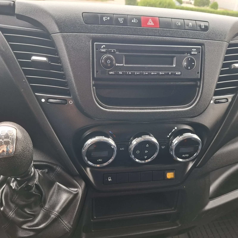 Iveco Daily 35с16 MAXXI 3.5т. ДВ.гума, снимка 12 - Бусове и автобуси - 52497339