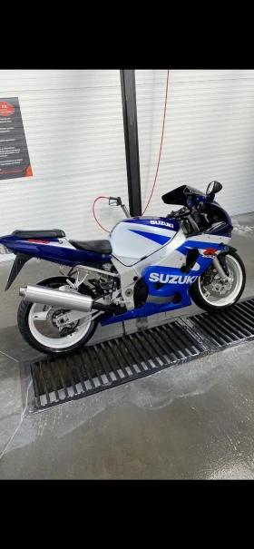 Suzuki Gsxr 600 | Mobile.bg    3