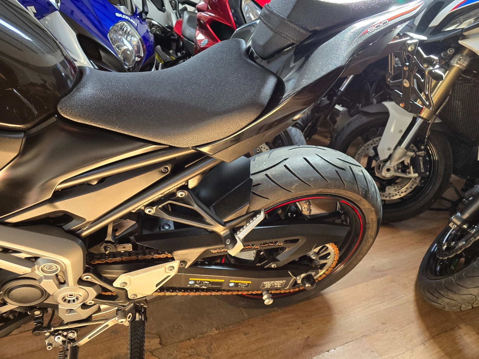 Kawasaki Z 900 ABS 8200 км!!!, снимка 9 - Мотоциклети и мототехника - 54141438