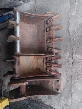 Багер Volvo EC15D , снимка 10