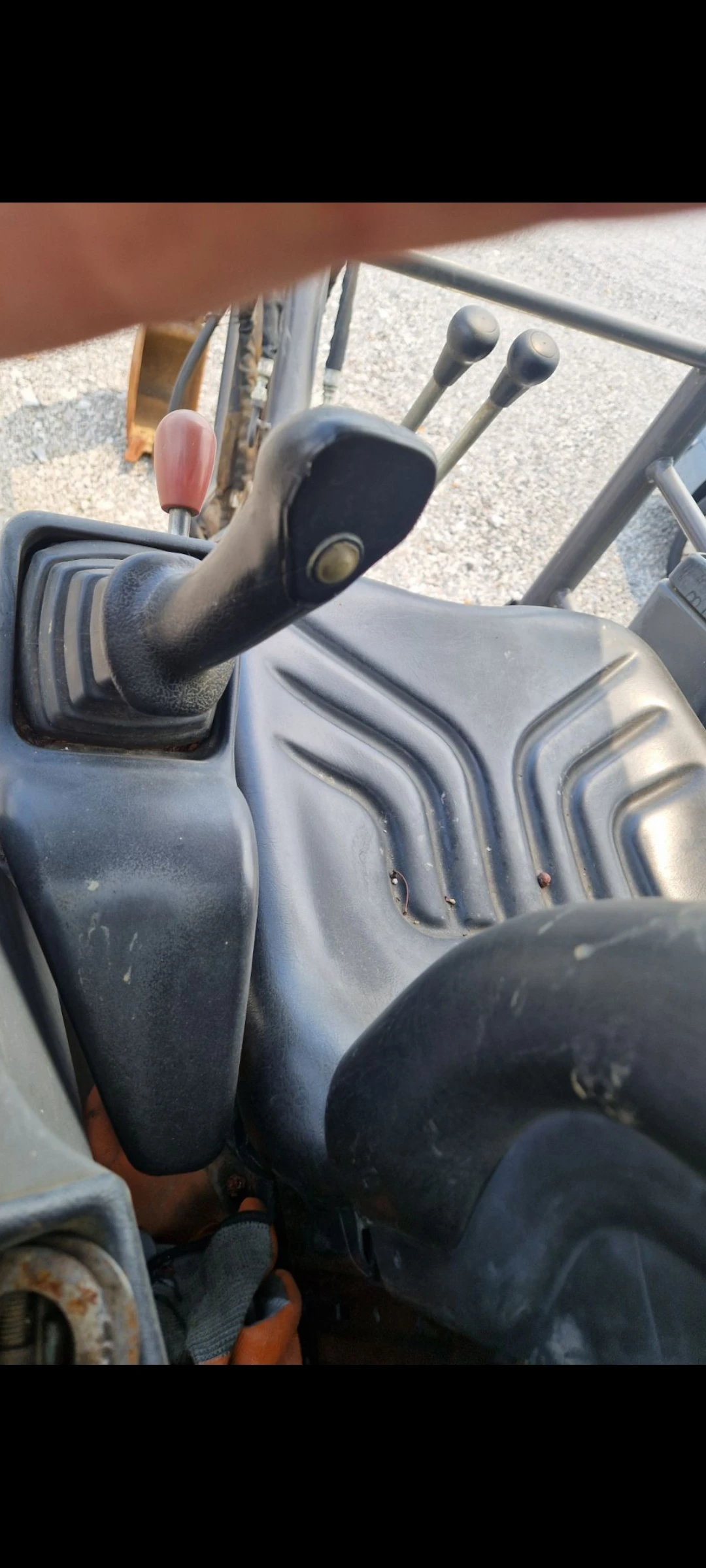 Багер Volvo EC15D , снимка 8 - Индустриална техника - 54019496