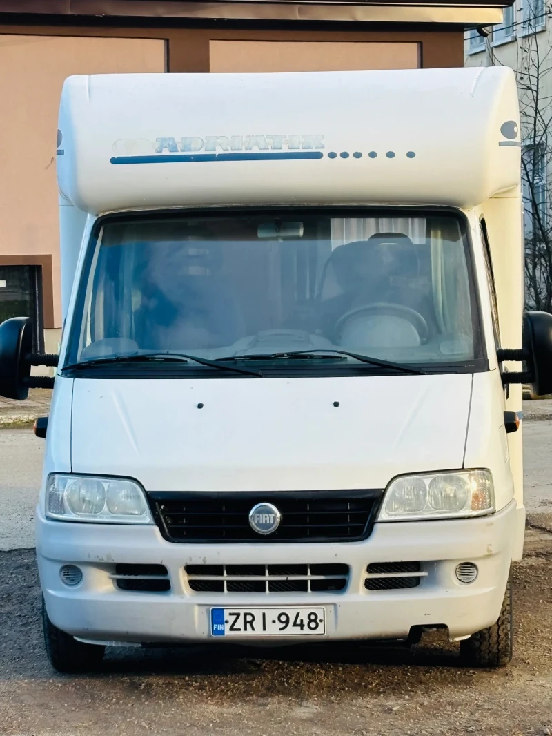 Кемпер Adria, снимка 2 - Каравани и кемпери - 52958669