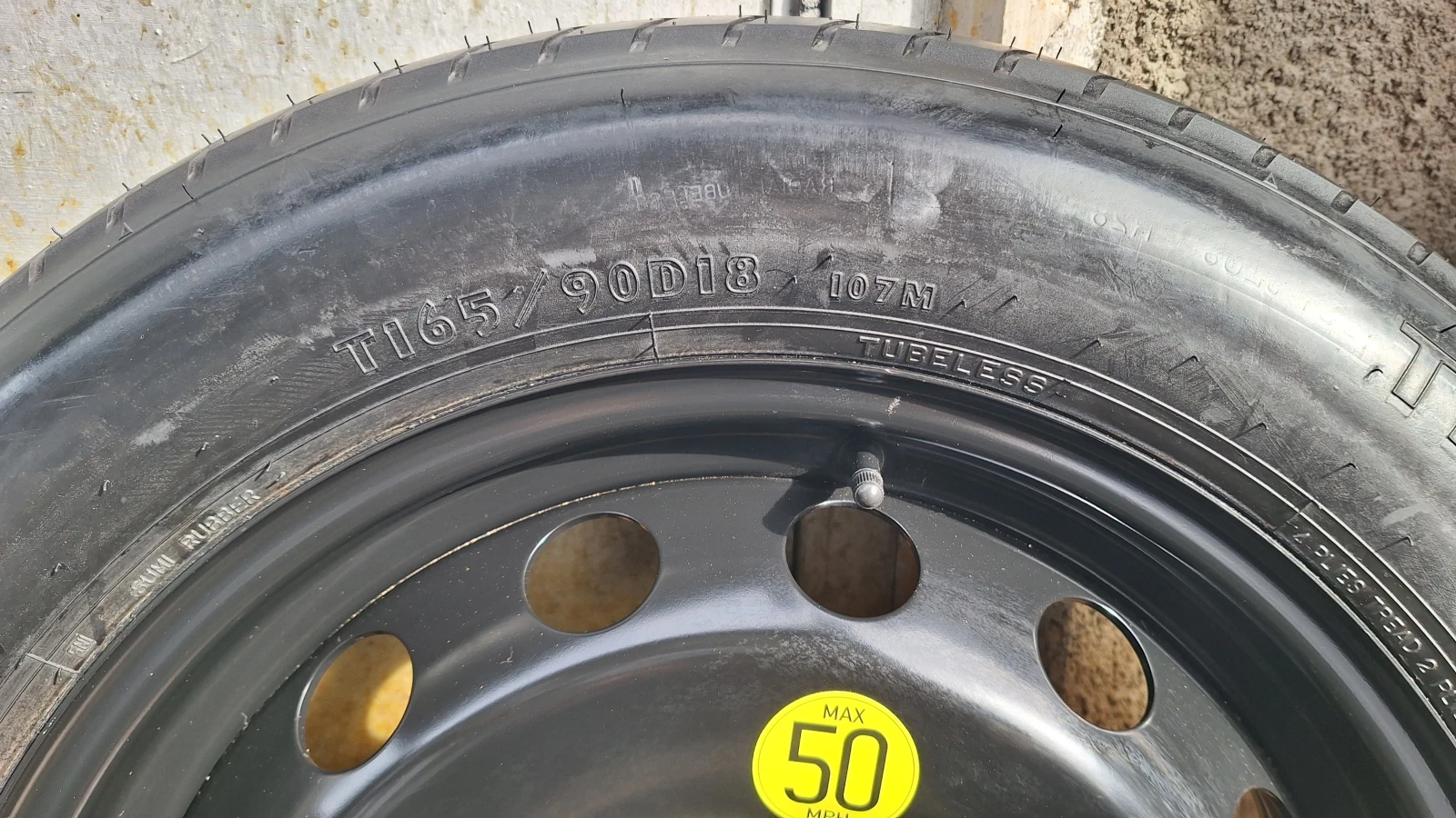 Гуми с джанти Goodyear 165/90R18, снимка 2 - Гуми и джанти - 53623527